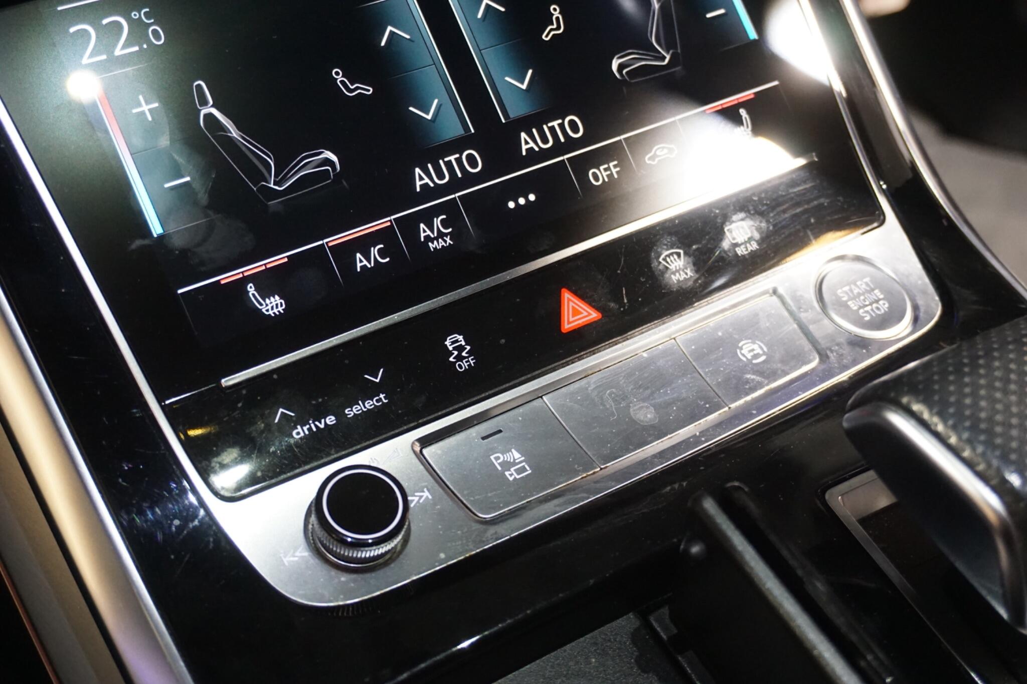 Audi Q8 3.0 TDI V6 50 S line SUV 5dr Diesel Tiptronic quattro Euro 6 (s/s) (286 ps)